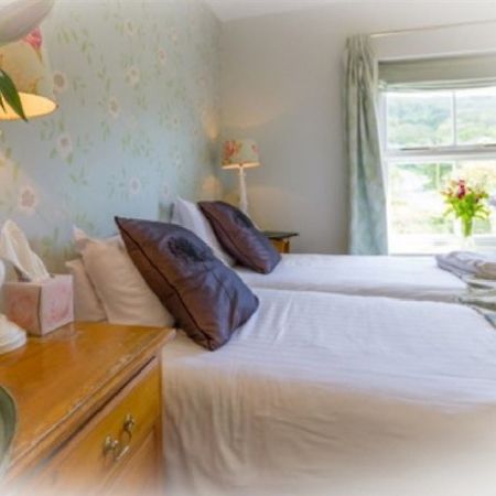 The Highdown Inn Totland Exteriör bild